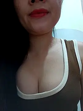 Lyly sexy2k online show from March 2025 05:09:01 PM