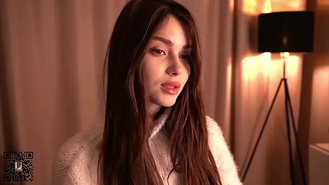 CarmenMoore26 online show from March 2025 08:32:02 PM