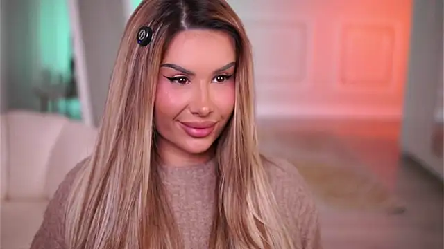 EvaZane online show from November 2025 10:58:02 PM