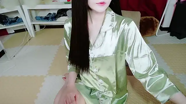  mi tsu ki  online show from May 2026 09:21:01 PM
