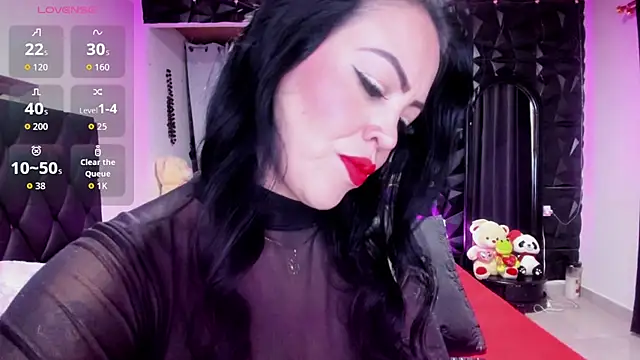 charlottemeyerr online show from November 2025 09:42:02 PM