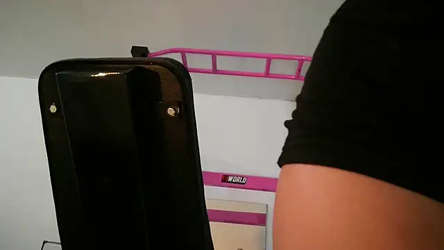 Melisa cream online show from December 2024 06:28:02 PM