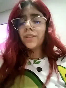 Snapshot of Rousse_Collinss chatting on December 2024 04:53:02 AM Rousse Collinss online show from December 2024 04:53:02 AM