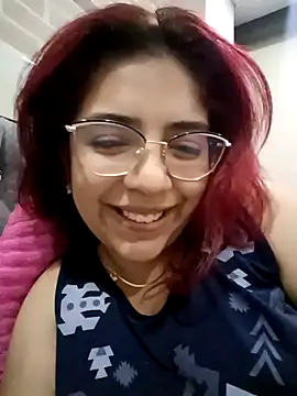 Snapshot of Rousse_Collinss chatting on December 2024 05:44:01 AM Rousse Collinss online show from December 2024 05:44:01 AM