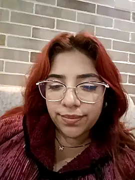 Snapshot of Rousse_Collinss chatting on February 2025 03:45:02 AM Rousse Collinss online show from February 2025 03:45:02 AM