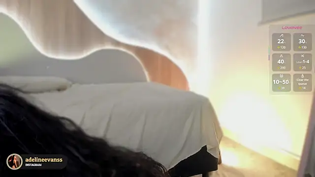 AdelineEvanss online show from October 2025 08:49:02 PM