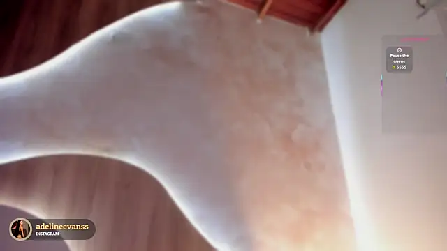 AdelineEvanss online show from December 2025 07:41:01 PM