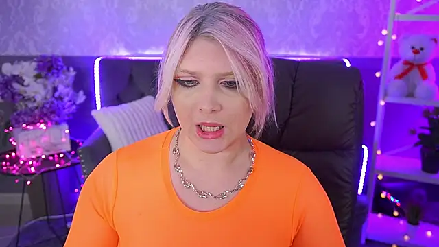 CoolTatis online show from November 2025 02:29:02 PM