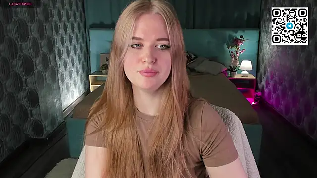 Snapshot of Betany_Foks chatting on May 2026 12:59:01 AM Betany Foks online show from May 2026 12:59:01 AM