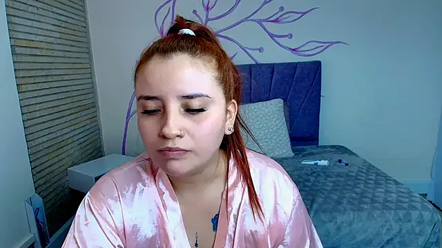 Snapshot of ZaraNolimits_ chatting on December 2024 10:55:02 PM ZaraNolimits online show from December 2024 10:55:02 PM