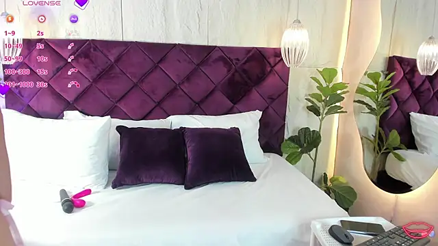 LindsyCater online show from January 2026 11:56:02 AM