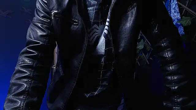 Dicaprioo  online show from December 2025 12:44:02 PM