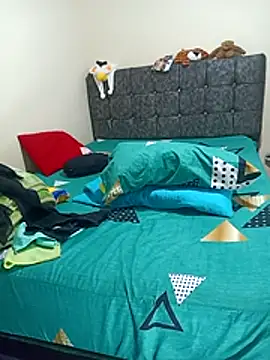 LITLESTAR online show from November 2025 05:48:01 PM