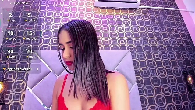 CherryBlossom23 online show from November 2025 01:26:02 AM