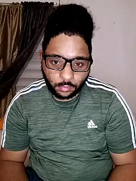 Snapshot of Dj-yefri-pauta chatting on December 2024 01:51:01 AM Dj-yefri-pauta online show from December 2024 01:51:01 AM