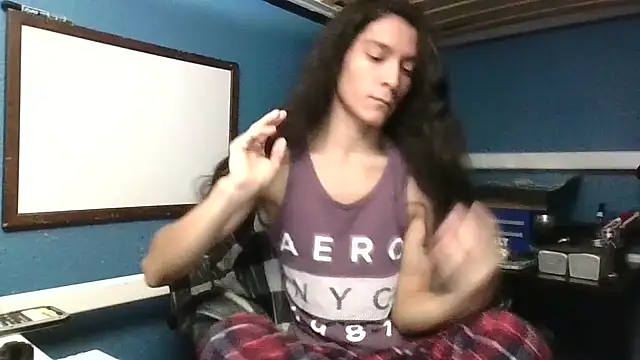 Snapshot of Flappywig chatting on January 2025 07:37:02 AM Flappywig online show from January 2025 07:37:02 AM