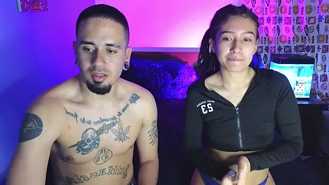 Snapshot of tony_and_sophia chatting on November 2025 11:16:02 PM tony and sophia online show from November 2025 11:16:02 PM