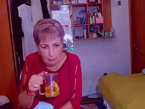 Victoria5643 online show from December 2024 06:22:01 PM