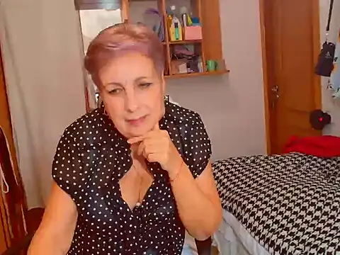 Victoria5643 online show from December 2024 03:44:01 PM