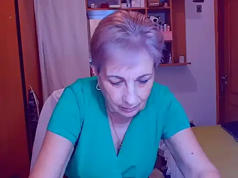 Victoria5643 online show from February 2025 06:53:01 PM