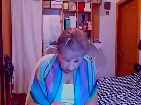 Victoria5643 online show from March 2025 08:32:02 PM