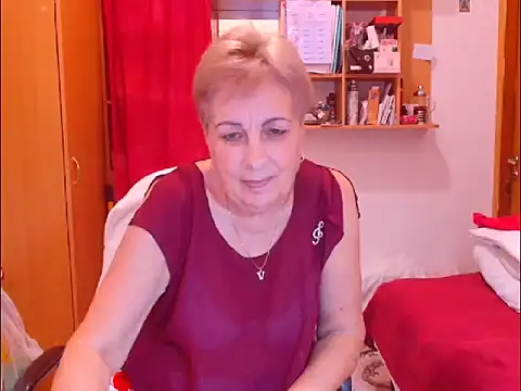 Victoria5643 online show from October 2025 08:08:02 PM