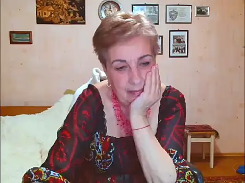 Victoria5643 online show from March 2026 07:17:02 PM