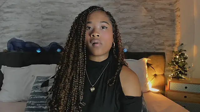 Anneth  M online show from December 2025 07:33:02 PM