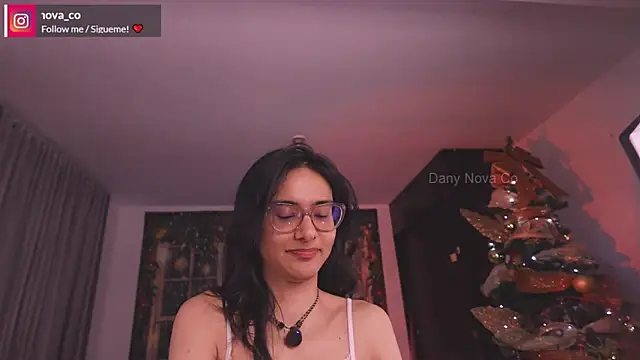 Snapshot of DanyNova_Co chatting on December 2024 12:13:01 AM DanyNova Co online show from December 2024 12:13:01 AM