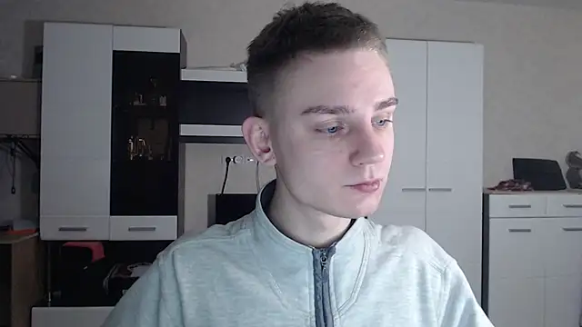 Snapshot of angryzan chatting on January 2025 04:02:02 AM angryzan online show from January 2025 04:02:02 AM