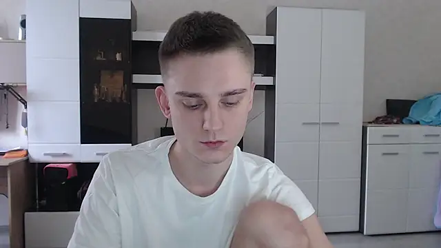 Snapshot of angryzan chatting on January 2025 10:22:01 AM angryzan online show from January 2025 10:22:01 AM