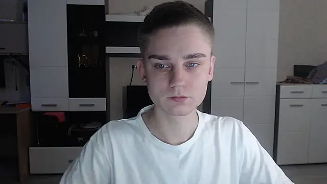 Snapshot of angryzan chatting on January 2025 04:47:01 AM angryzan online show from January 2025 04:47:01 AM