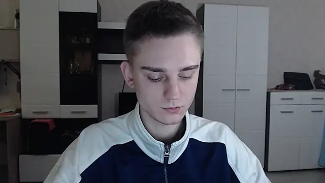 Snapshot of angryzan chatting on February 2025 07:07:02 AM angryzan online show from February 2025 07:07:02 AM