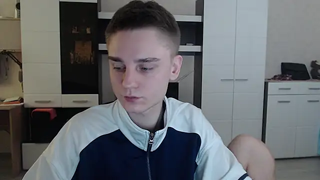 Snapshot of angryzan chatting on February 2025 08:21:02 AM angryzan online show from February 2025 08:21:02 AM