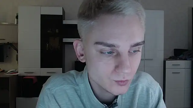 Snapshot of angryzan chatting on February 2025 10:55:02 AM angryzan online show from February 2025 10:55:02 AM