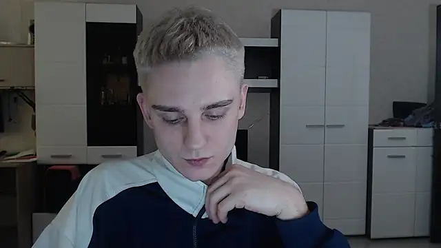 Snapshot of angryzan chatting on February 2025 10:38:02 AM angryzan online show from February 2025 10:38:02 AM