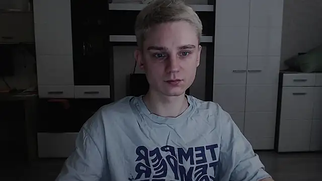 Snapshot of angryzan chatting on February 2025 04:32:02 AM angryzan online show from February 2025 04:32:02 AM