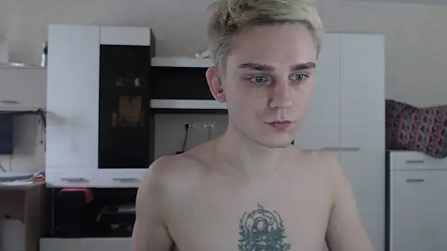 Snapshot of angryzan chatting on March 2025 09:34:02 AM angryzan online show from March 2025 09:34:02 AM