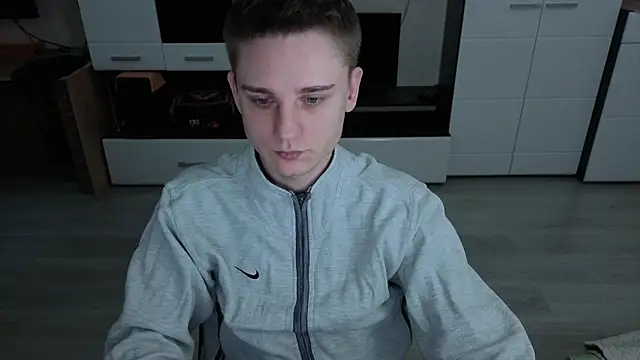 Snapshot of angryzan chatting on November 2025 05:45:02 AM angryzan online show from November 2025 05:45:02 AM