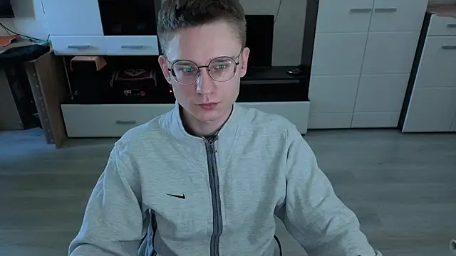 Snapshot of angryzan chatting on November 2025 05:51:01 AM angryzan online show from November 2025 05:51:01 AM