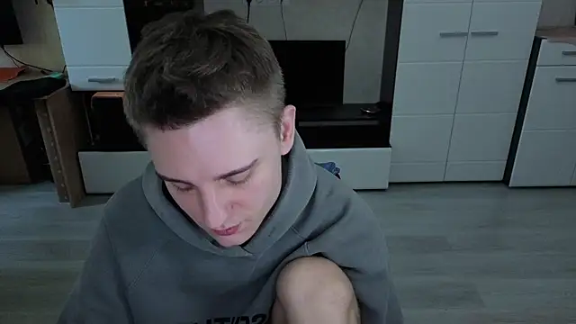 Snapshot of angryzan chatting on November 2025 06:58:01 AM angryzan online show from November 2025 06:58:01 AM