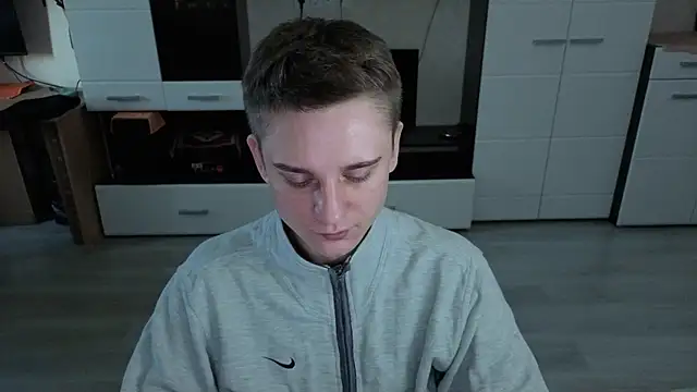 Snapshot of angryzan chatting on November 2025 04:58:02 AM angryzan online show from November 2025 04:58:02 AM