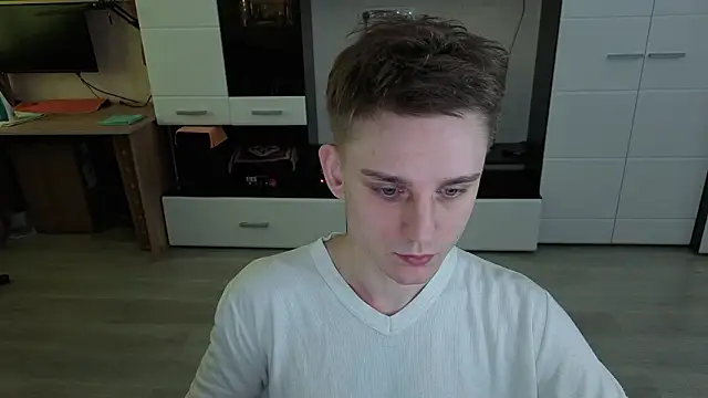 Snapshot of angryzan chatting on February 2026 06:17:01 AM angryzan online show from February 2026 06:17:01 AM