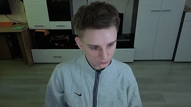 Snapshot of angryzan chatting on February 2026 06:07:01 AM angryzan online show from February 2026 06:07:01 AM