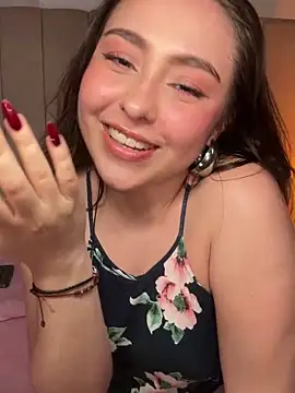 Snapshot of SofiMeza chatting on January 2025 05:42:02 PM SofiMeza online show from January 2025 05:42:02 PM