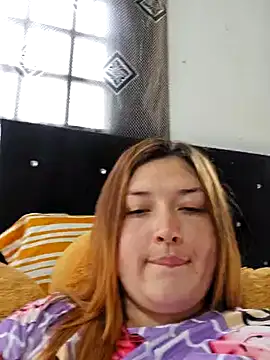 Snapshot of Sofia_Queen17 chatting on December 2024 02:01:02 PM Sofia Queen17 online show from December 2024 02:01:02 PM