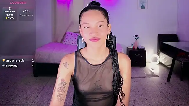 Snapshot of Peggy_Funn chatting on October 2025 11:45:02 PM Peggy Funn online show from October 2025 11:45:02 PM