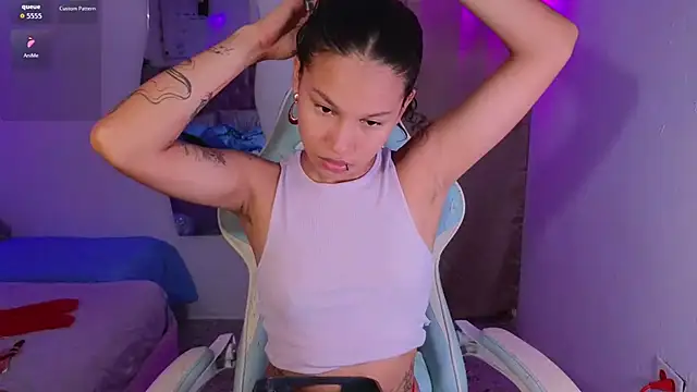 Snapshot of Peggy_Funn chatting on November 2025 02:59:01 AM Peggy Funn online show from November 2025 02:59:01 AM