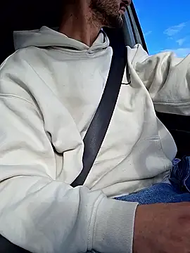 Zeefy online show from October 2025 09:48:01 AM