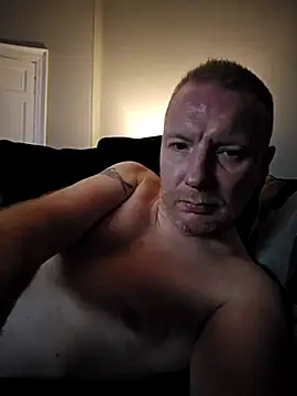 walker1979 online show from December 2025 10:17:02 PM